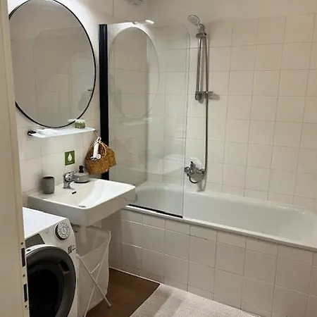 Apartamento Revon Central-urban Apartment, Balcony & Free Parking *