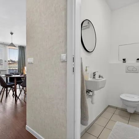 Апартаменты Revon Business 29 Augusta, Old Town - Free Parking Братислава