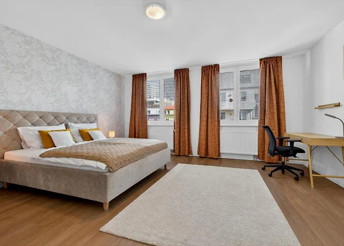 Revon Business Apartment, Free Garage & Balcony Apartamento Bratislava